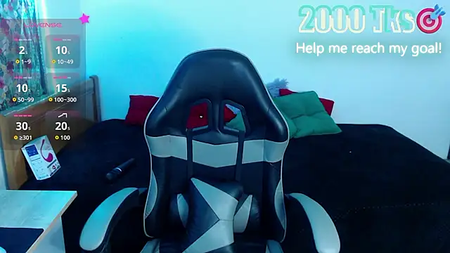 -Gwen- online show from February 1, 1:37 am