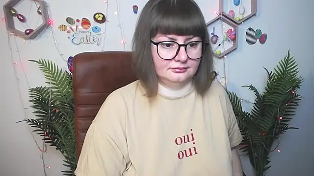 ZannaDreil online show from April 2, 6:16 pm