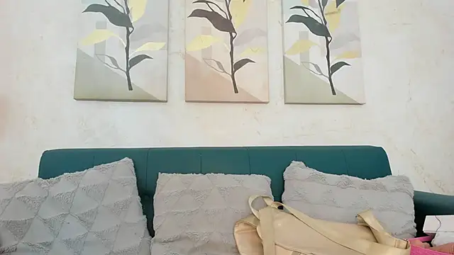 miranda villa online show from November 30, 12:09 pm