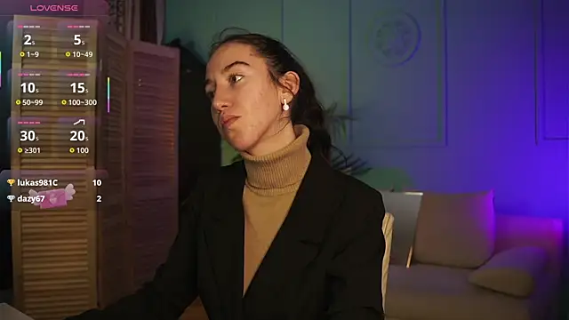 Belle Via online show from November 14, 3:56 pm