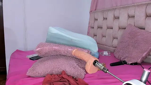Roxy-Smith online show from May 28, 1:58 am