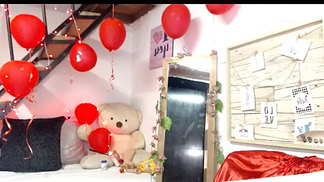 luna sky83 online show from September 28, 6:20 am