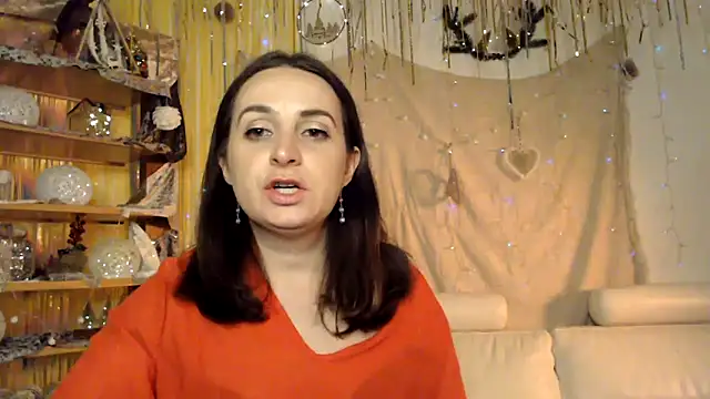 AskMeStandUp online show from February 20, 9:26 pm