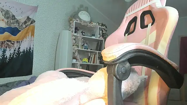 Ramona Johnson online show from November 14, 1:11 pm