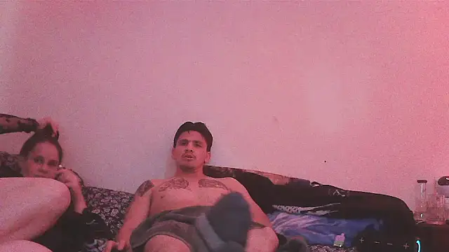 chill wolf389 online show from May 2, 12:14 am