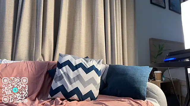 Flying-Dutchmana online show from September 14, 6:44 am