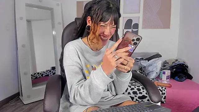  sharlotte777 online show from October 3, 3:50 pm