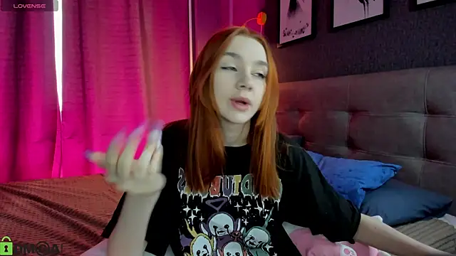 Lesi Moonie01 online show from April 3, 9:07 am