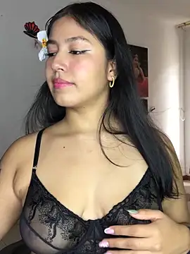 EmmaRossem online show from April 18, 7:58 pm