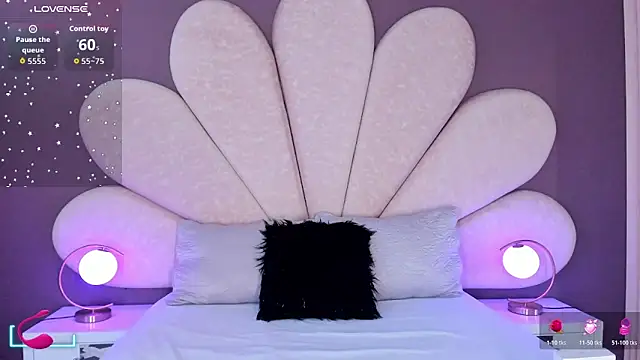 MaxiRogers online show from December 21, 12:31 pm