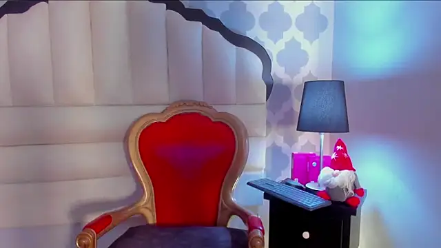 GabyPetit online show from February 13, 12:51 pm