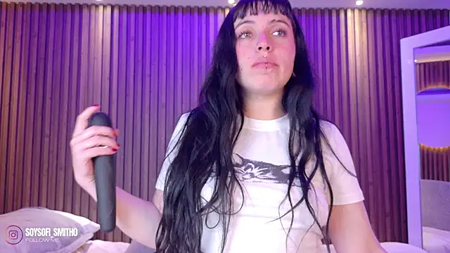 Lucy Smith2 online show from December 19, 4:05 am