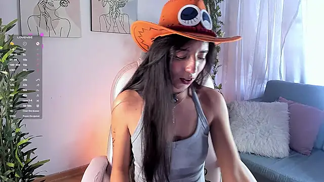 aisha bx online show from October 24, 4:36 pm