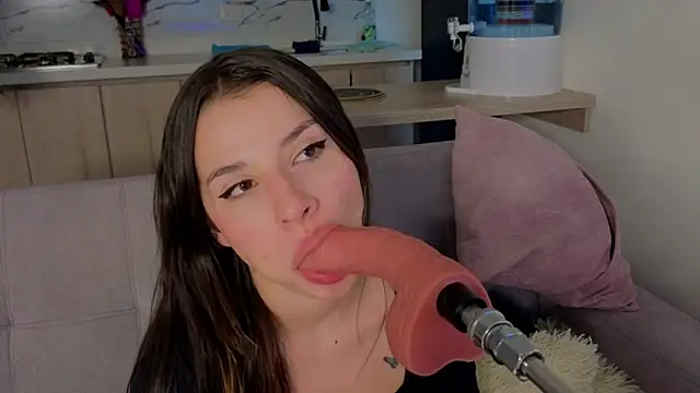 Mia adams66 online show from May 11, 10:40 pm