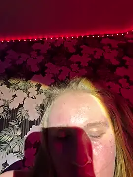 saint cat25 online show from April 2, 11:24 pm