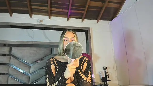 sahara sweet00 online show from April 14, 9:37 pm