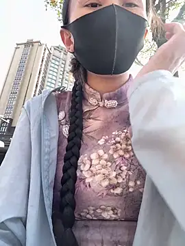 StarlitUnicorn online show from September 19, 7:51 am