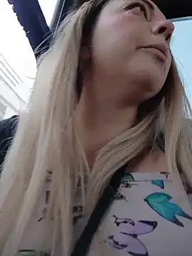 madelaine- online show from November 10, 7:42 pm