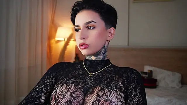 AliceShazaham  online show from October 23, 7:58 am