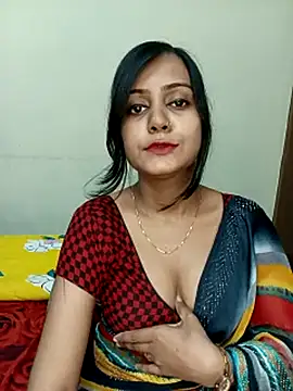 Miss-Riyasingh online show from November 6, 6:03 pm