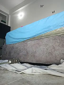 aurelialux online show from September 27, 9:55 pm