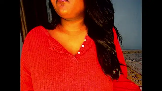 expression queen online show from December 19, 1:25 pm