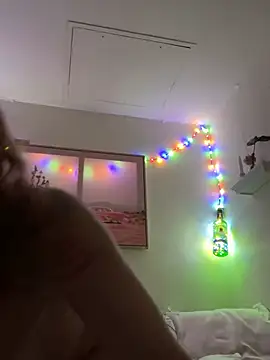 SunnyRays69 online show from April 24, 7:49 pm