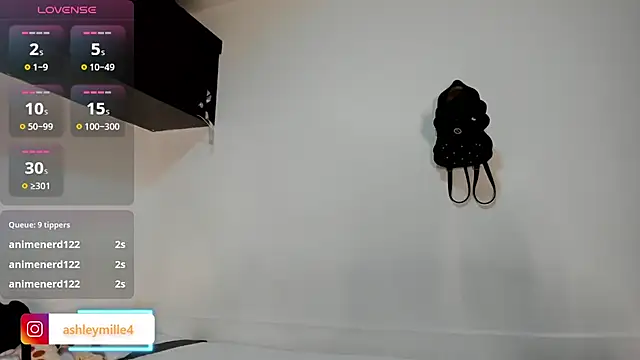  ashleymiller online show from October 17, 7:28 pm