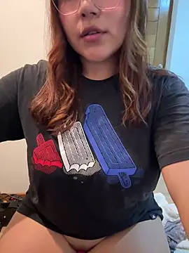 kittyfresita online show from March 13, 5:42 am