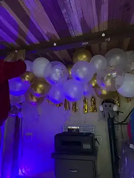 SophiaWeestt99 online show from March 8, 4:05 am