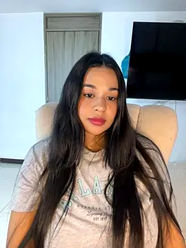 Aitana98  online show from November 18, 1:39 am