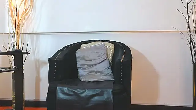 almaa 18 online show from September 30, 5:24 am