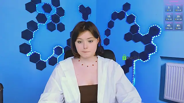 nikole kitt online show from December 5, 7:59 pm