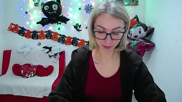 VasilisaSii online show from October 17, 7:55 am