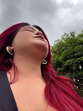 lia moon77 online show from October 20, 6:55 pm