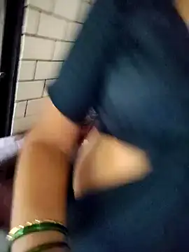 anuradha1432 online show from February 21, 11:55 am