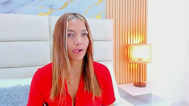 Mia Malkovaa  online show from April 13, 2:51 pm