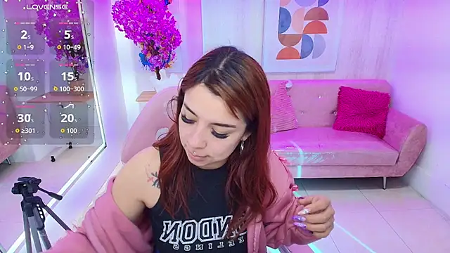 Gabby evanns online show from October 21, 12:42 pm