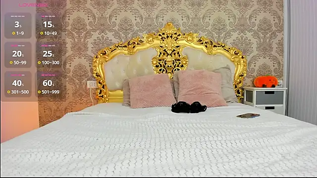 JulieBigAssx online show from November 17, 5:13 pm