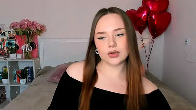 LittleKiitten online show from May 27, 2:36 pm