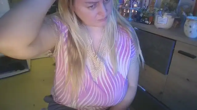 Meliss Official9 online show from January 6, 8:23 pm