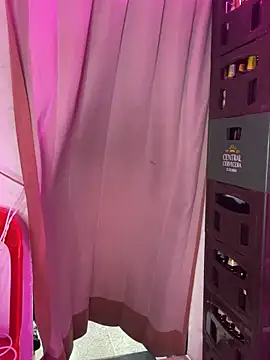 Hot beauty   online show from November 2, 5:22 am