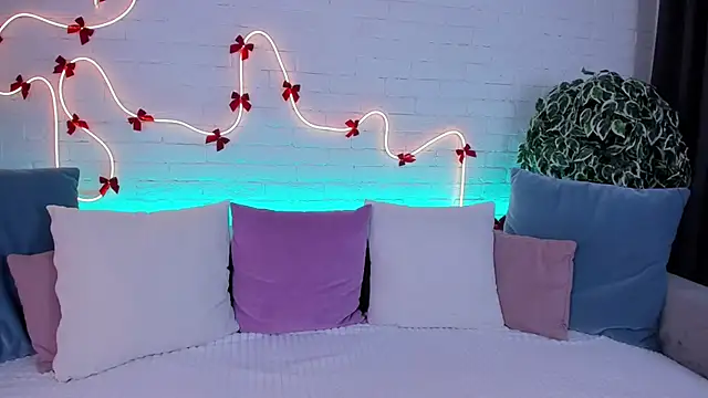 rossy babe  online show from January 16, 1:23 am