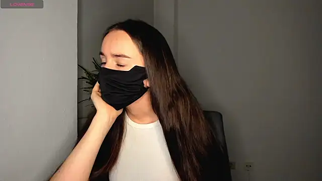 AngelinaAdderly online show from May 28, 9:34 pm