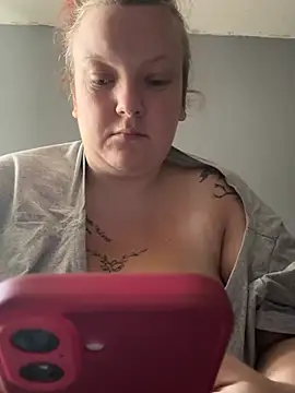 busty-bella1 online show from July 7, 9:46 am