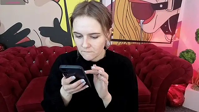 MaribelRiverr  online show from March 13, 7:20 am