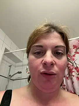 Lombada online show from February 17, 3:33 pm