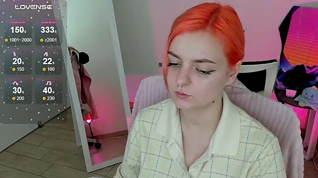 Fire Bestie online show from September 28, 1:16 pm