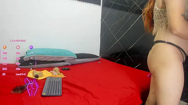 Analiasmith89 online show from September 20, 3:49 am