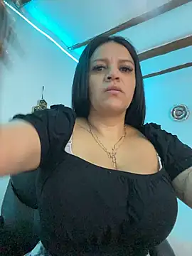 Milff parkerrr online show from February 3, 11:29 pm